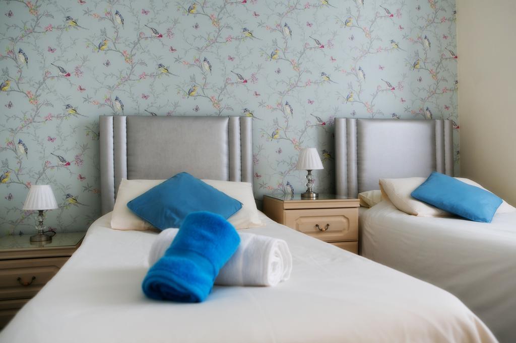 The Haldon Guest House Пейнтон Экстерьер фото